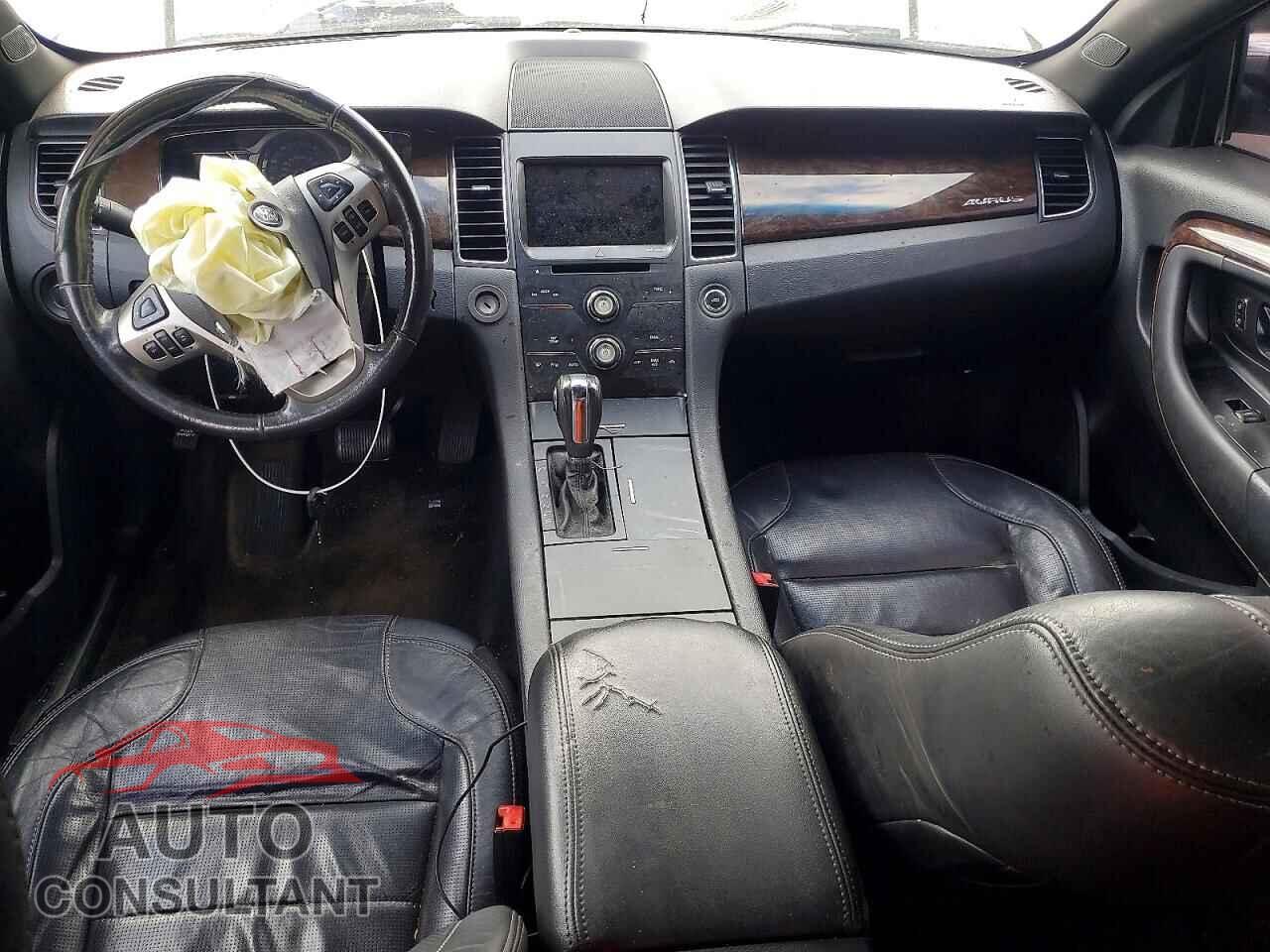 FORD TAURUS 2013 - 1FAHP2F80DG112047