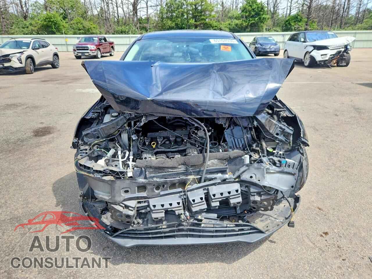 FORD FOCUS 2017 - 1FADP3J22HL218214