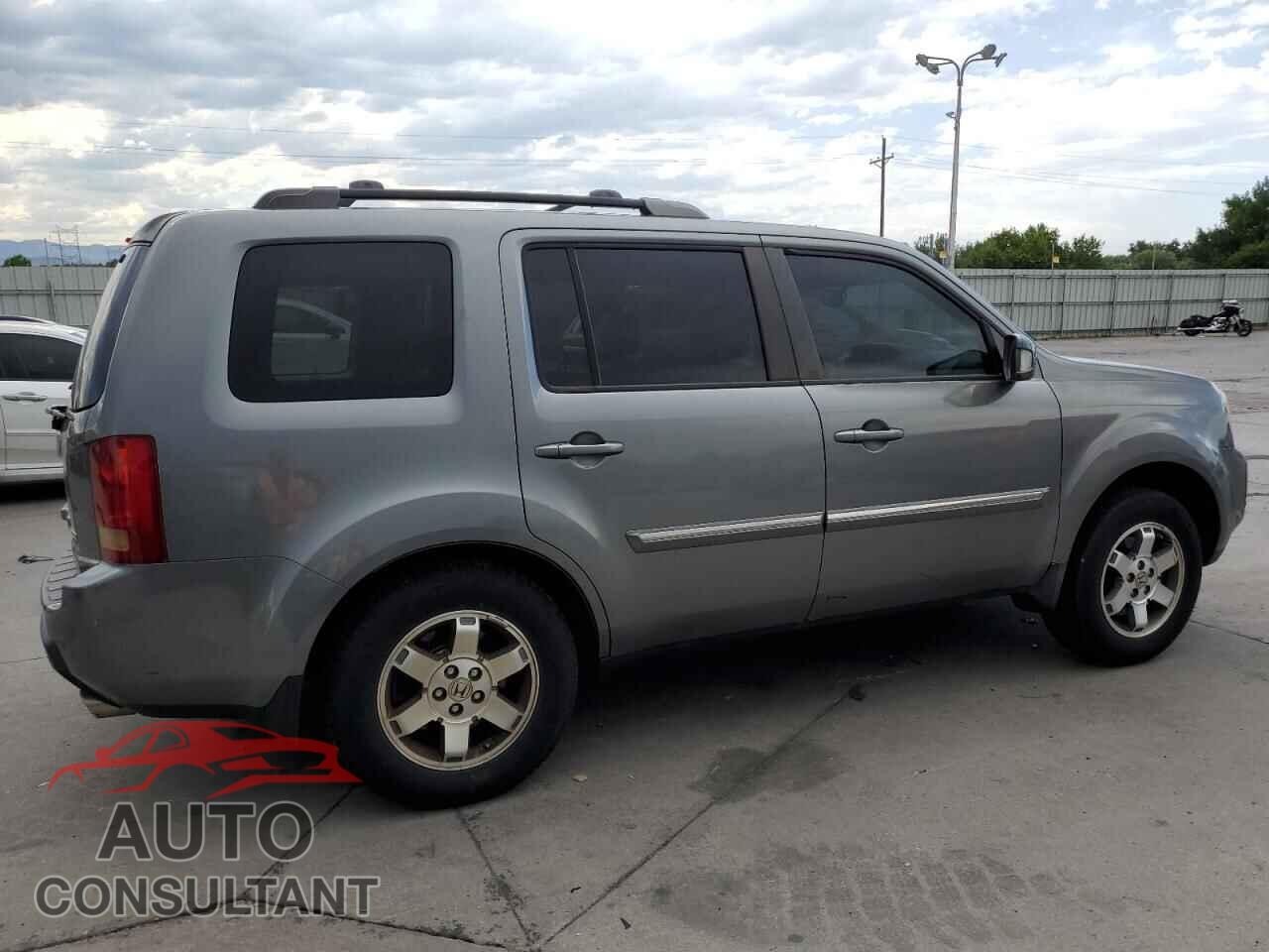 HONDA PILOT 2009 - 5FNYF48829B014693