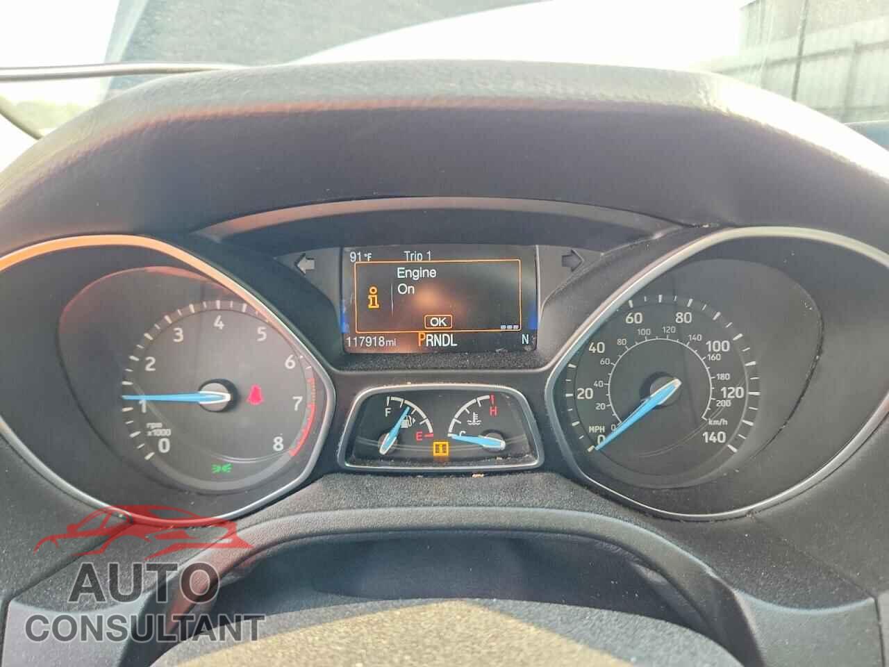 FORD FOCUS 2017 - 1FADP3F22HL309363