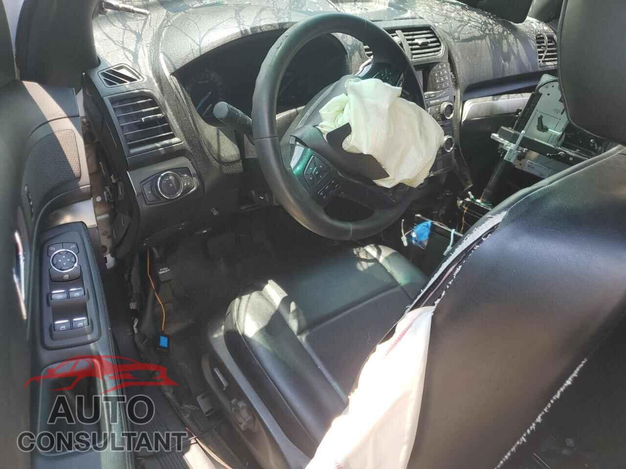 FORD EXPLORER 2017 - 1FM5K8AR5HGA17385