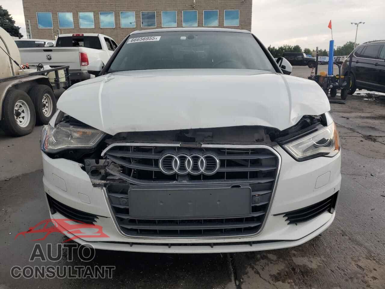 AUDI A3 2015 - WAUBFGFF9F1121153