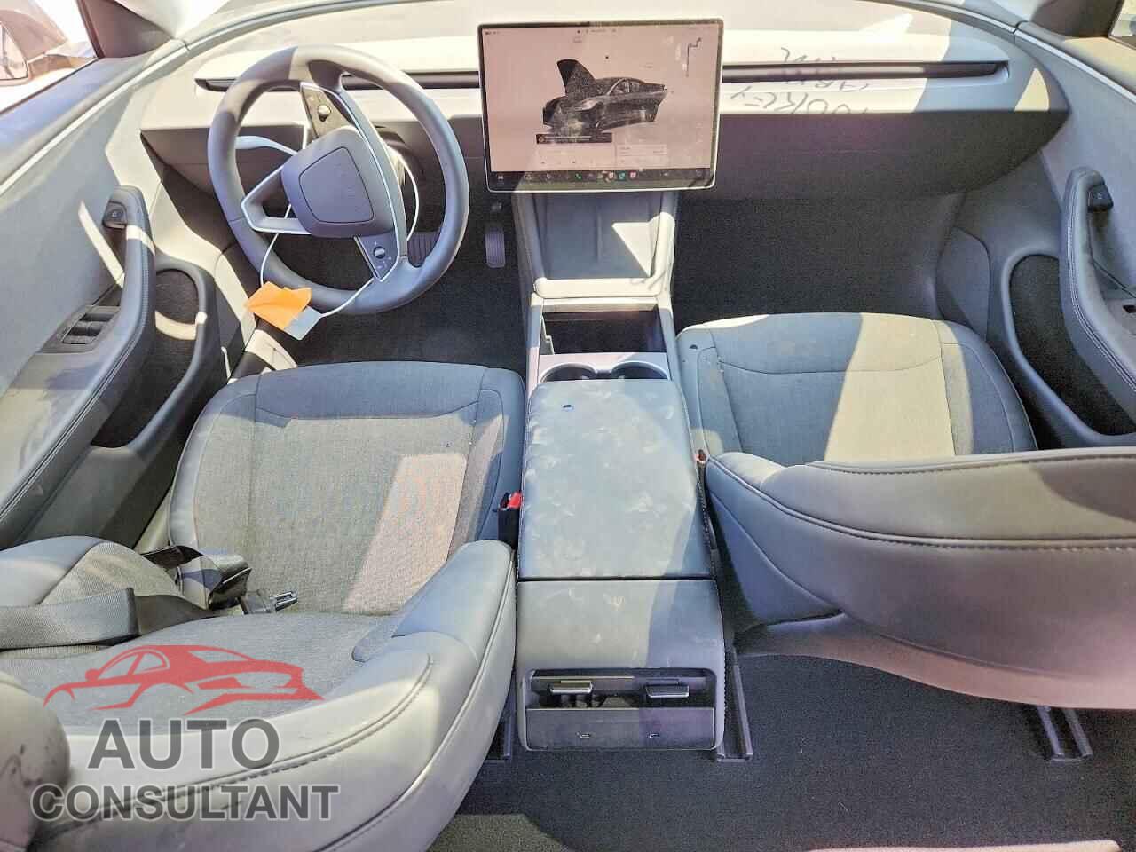 TESLA MODEL 3 2026 - 5YJ3E1EA2TF199399