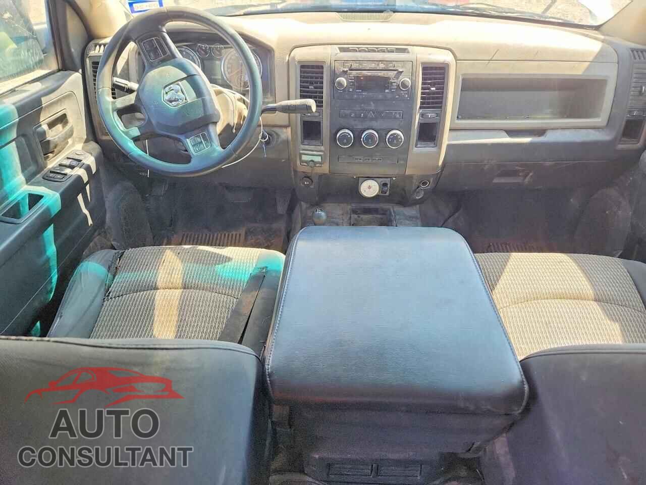 DODGE RAM 2500 2012 - 3C6TD5HT6CG117134