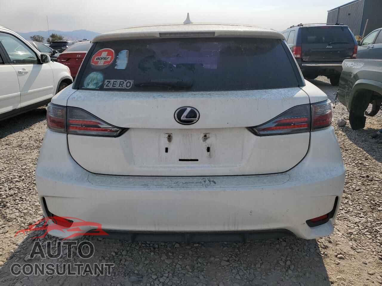 LEXUS CT 200 2014 - JTHKD5BH3E2192246