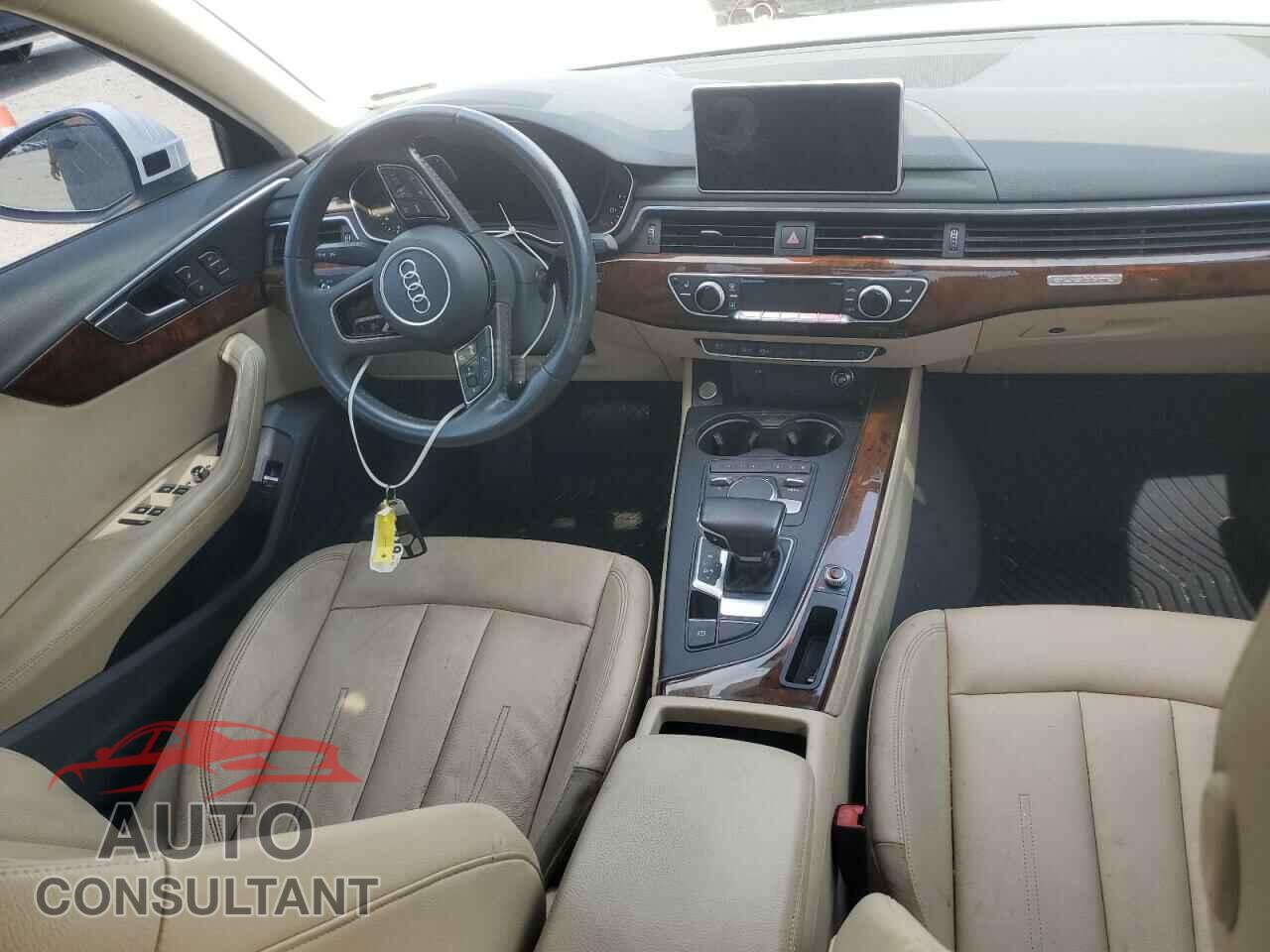 AUDI A4 2019 - WAUENAF46KA056123