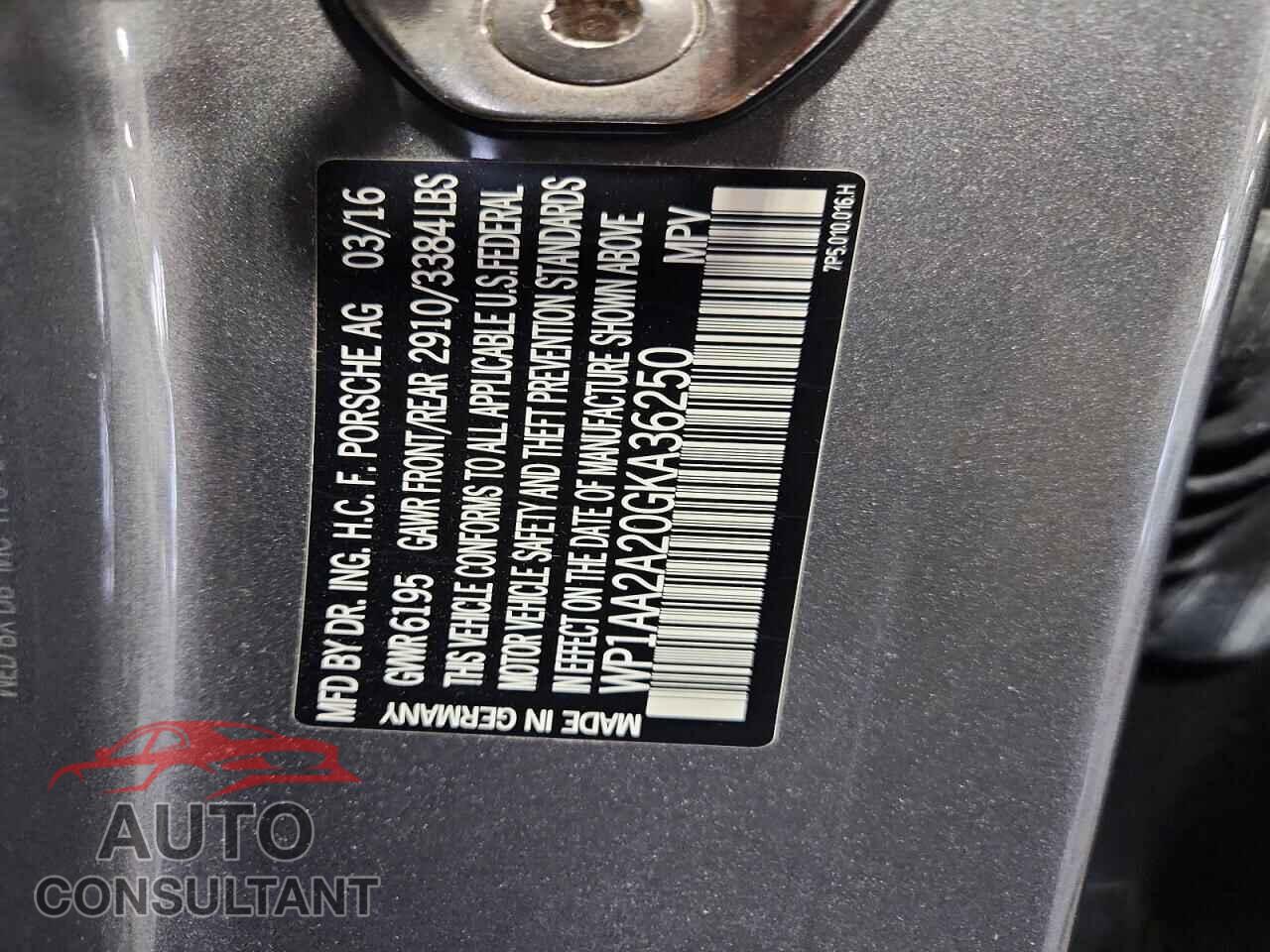 PORSCHE CAYENNE 2016 - WP1AA2A20GKA36250