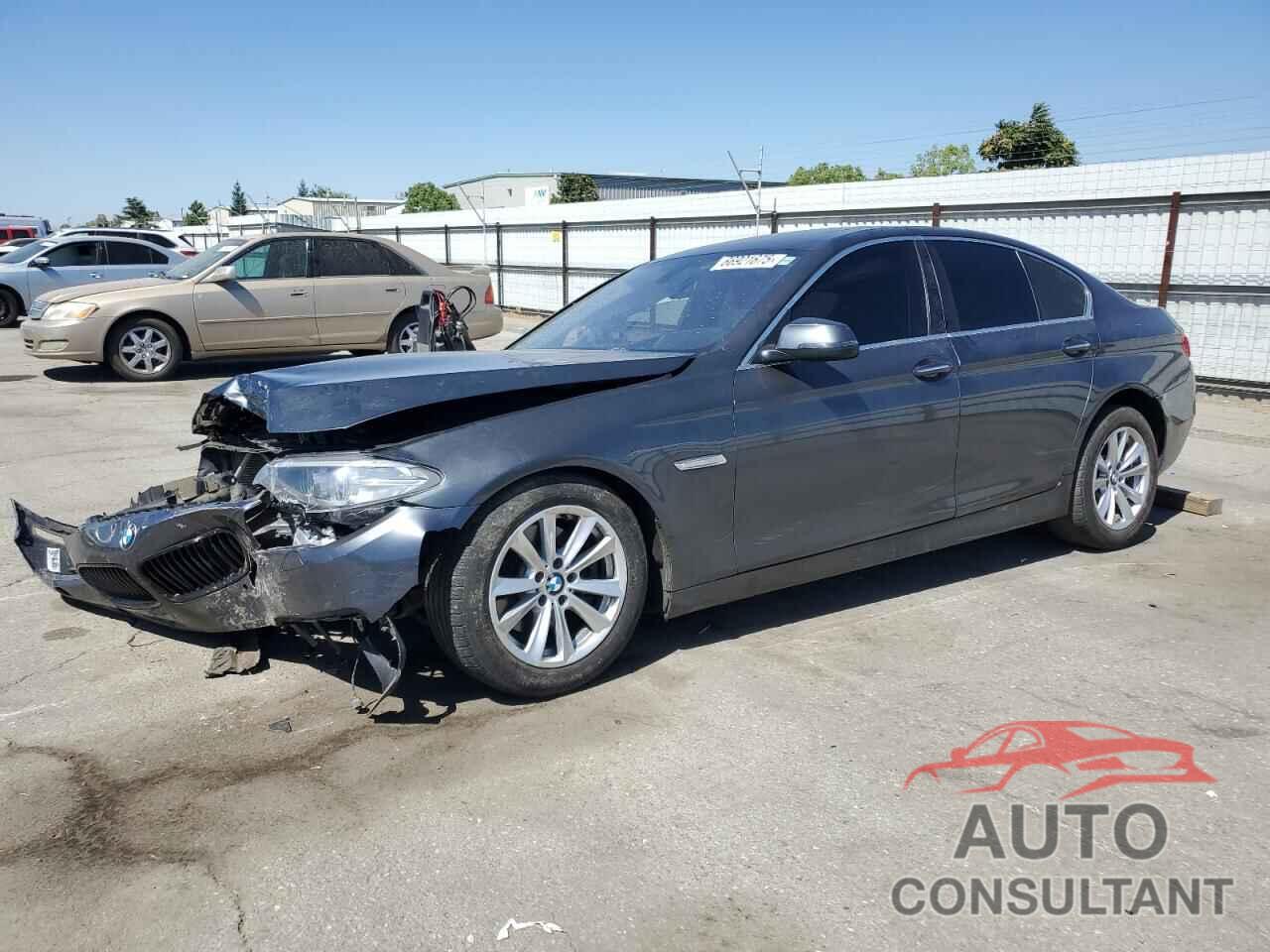 BMW 5 SERIES 2015 - WBA5A5C58FD524857