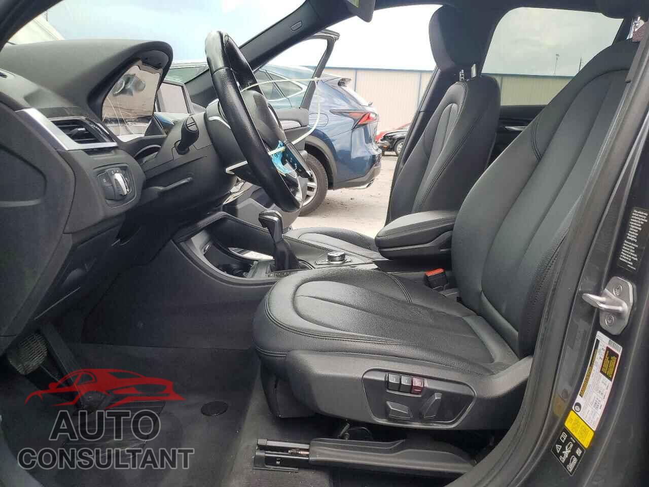 BMW X1 2017 - WBXHT3C34H5F87860
