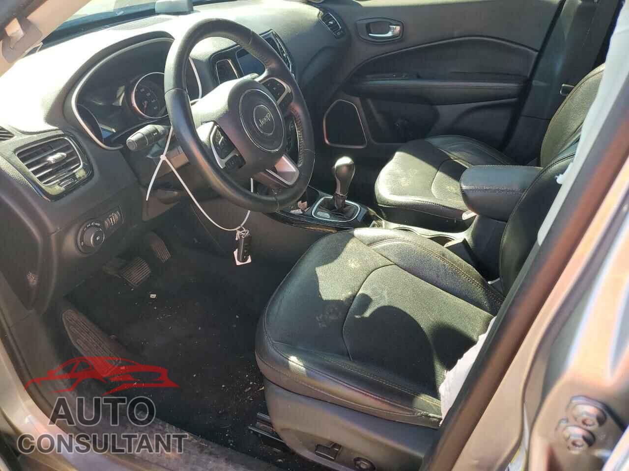JEEP COMPASS 2019 - 3C4NJDCB5KT620582