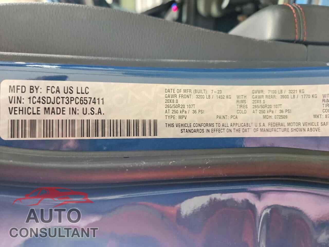 DODGE DURANGO 2023 - 1C4SDJCT3PC657411