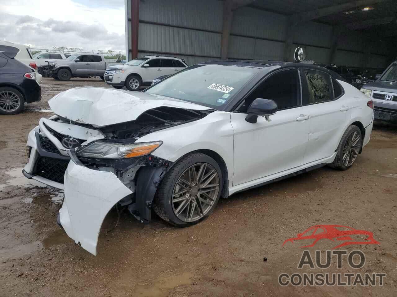 TOYOTA CAMRY 2019 - 4T1BZ1HKXKU028390