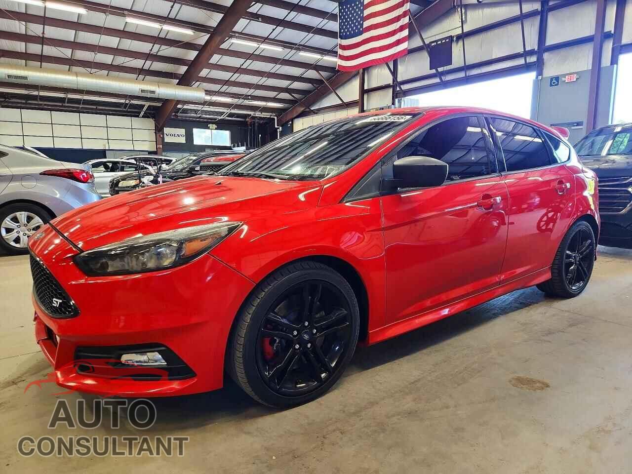 FORD FOCUS 2017 - 1FADP3L93HL218328