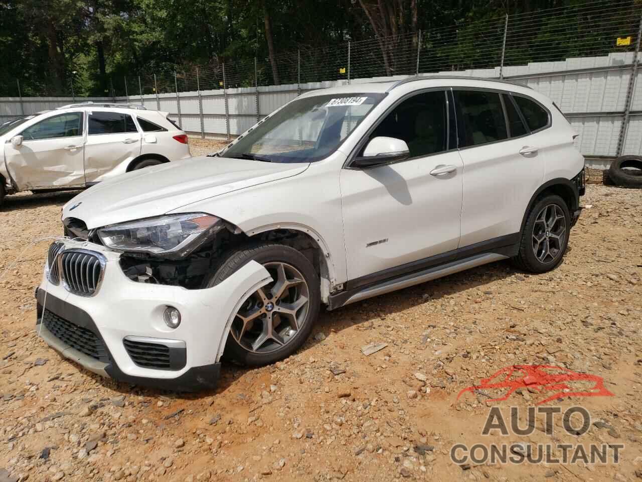 BMW X1 2016 - WBXHT3C35GP883356