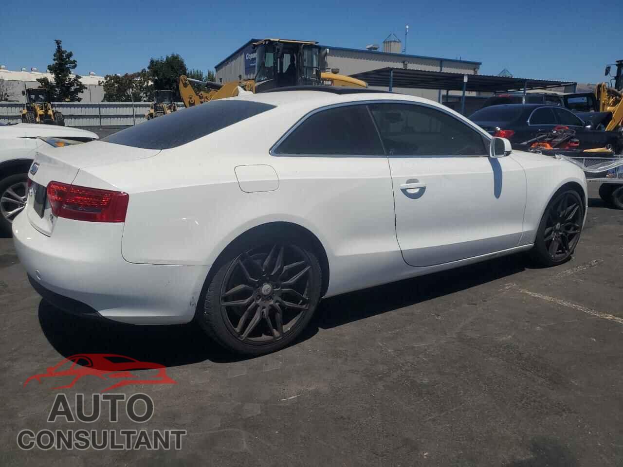 AUDI A5 2011 - WAULFAFR8BA010194