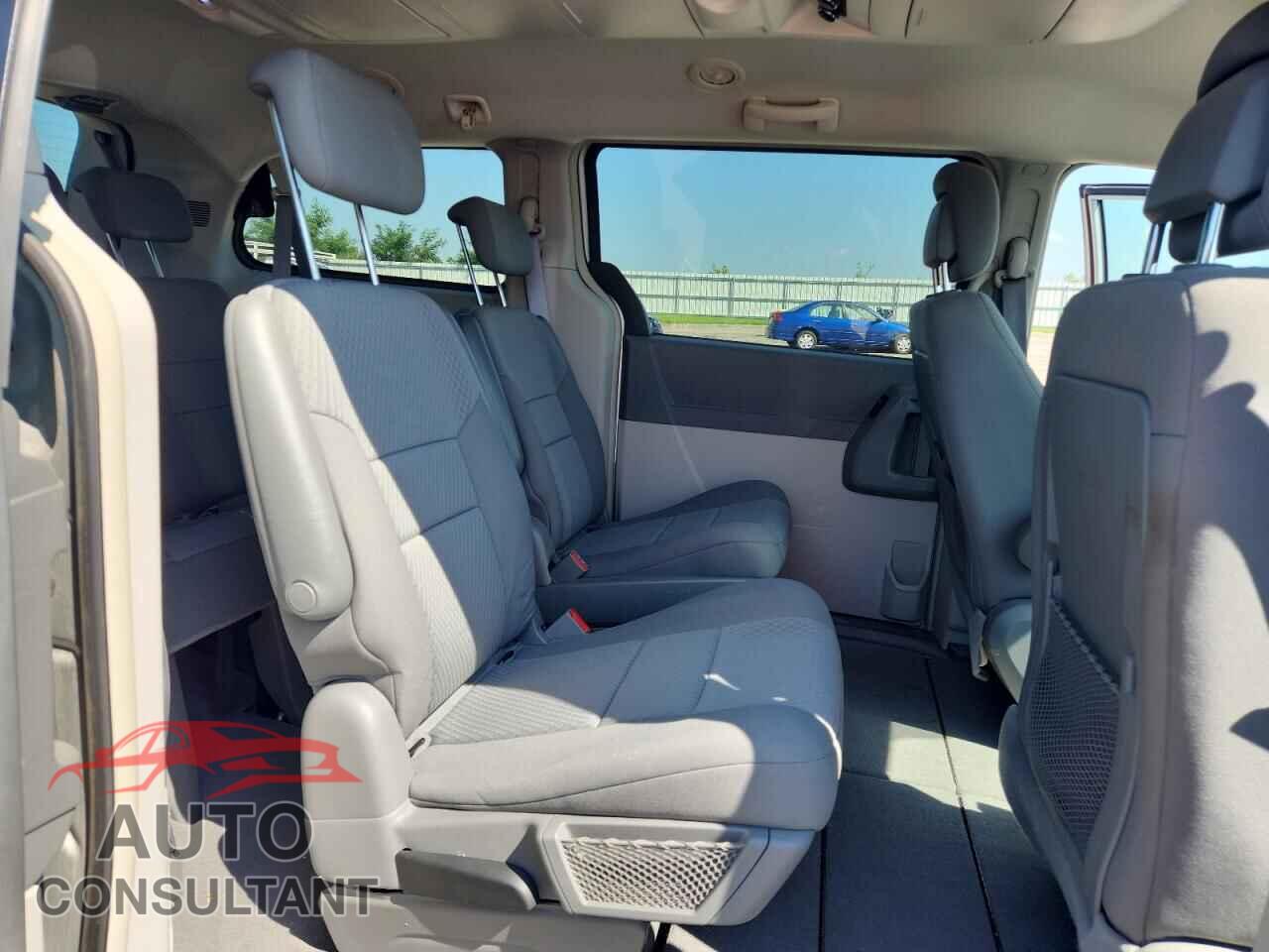DODGE CARAVAN 2010 - 2D4RN5D17AR369313