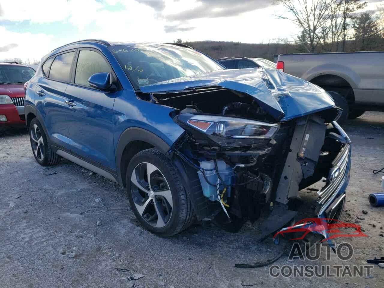 HYUNDAI TUCSON 2018 - KM8J3CA29JU832830