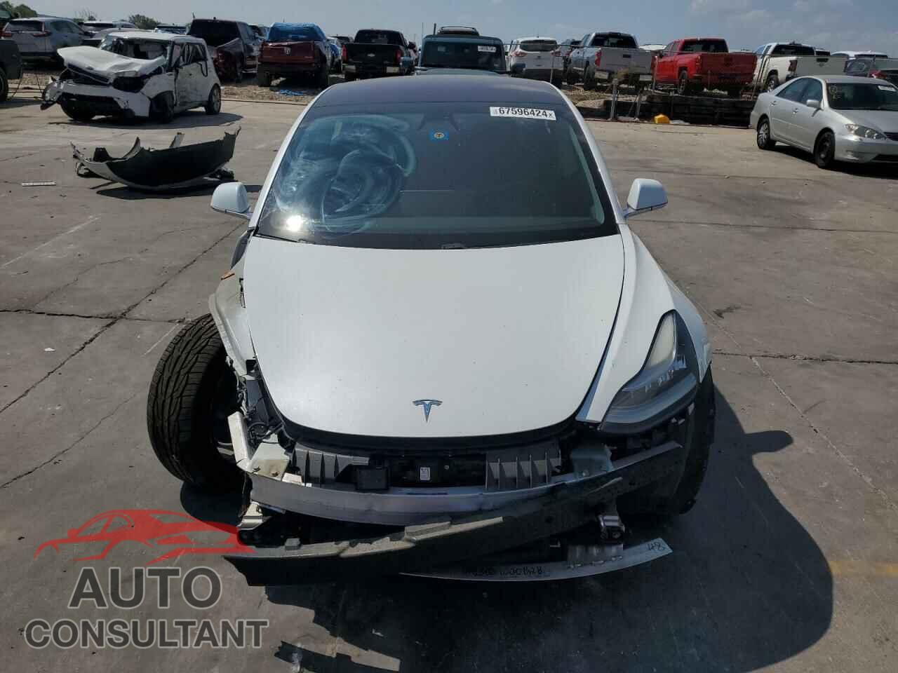 TESLA MODEL 3 2018 - 5YJ3E1EA0JF009161