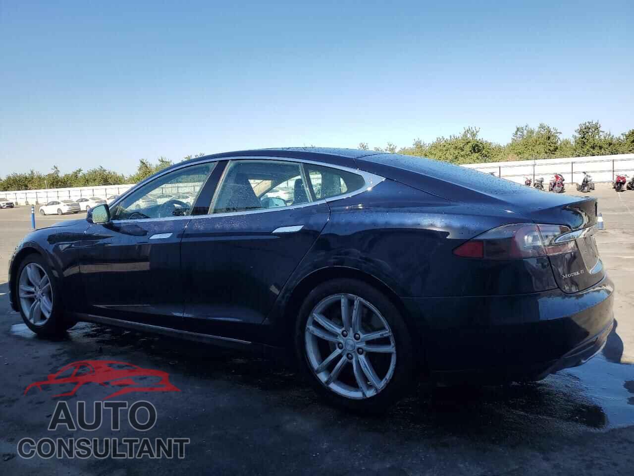 TESLA MODEL S 2014 - 5YJSA1H11EFP37449