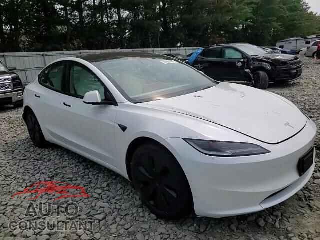 TESLA MODEL 3 2024 - 5YJ3E1EA7RF784939