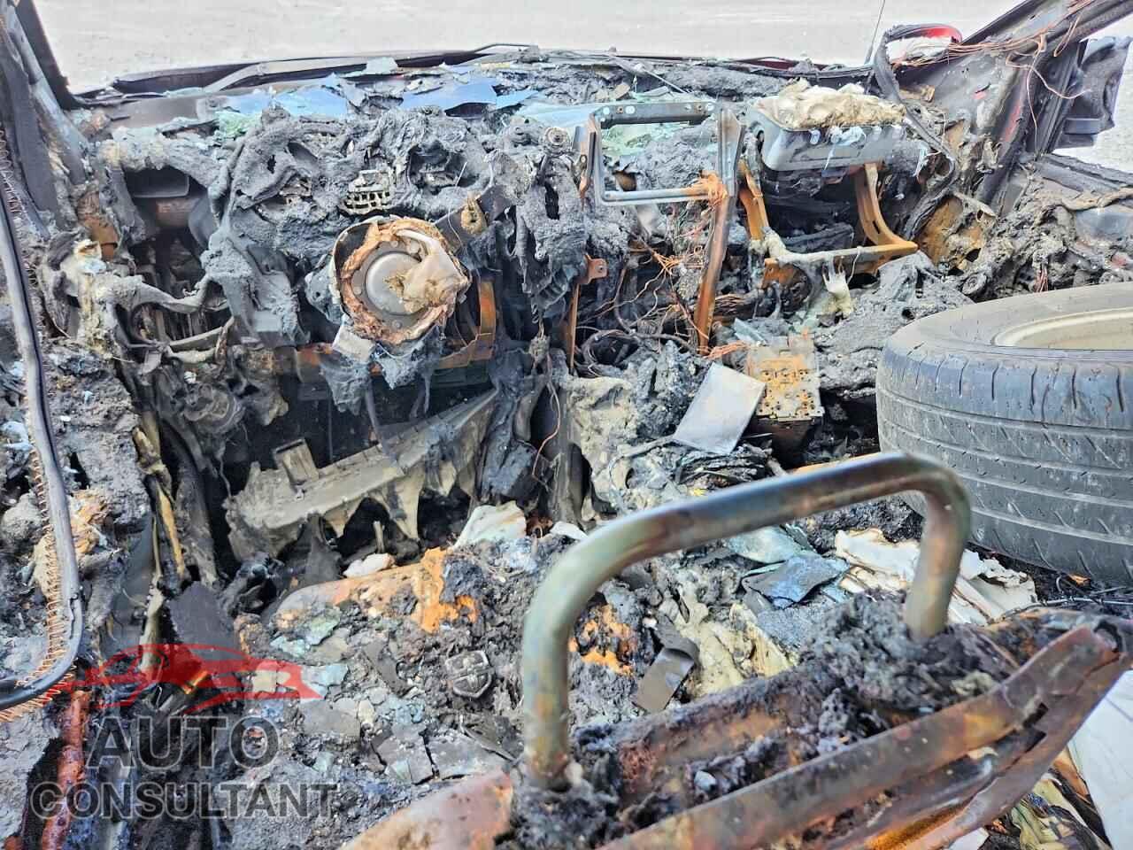 DODGE CARAVAN 2013 - 2C4RDGCG9DR561029