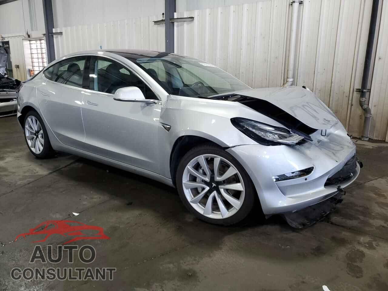 TESLA MODEL 3 2018 - 5YJ3E1EA7JF006127