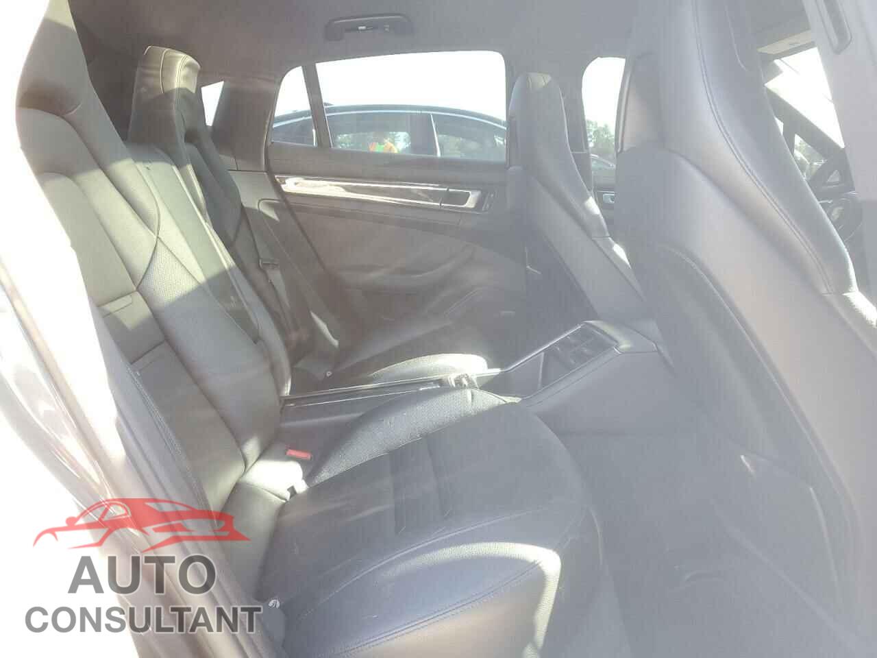 PORSCHE PANAMERA 2018 - WP0AA2A72JL105129