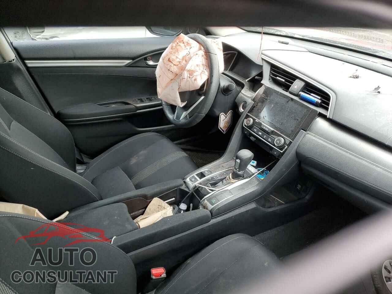 HONDA CIVIC 2018 - 2HGFC2F80JH024016