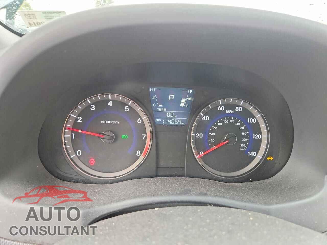 HYUNDAI ACCENT 2013 - KMHCU4AE8DU322737