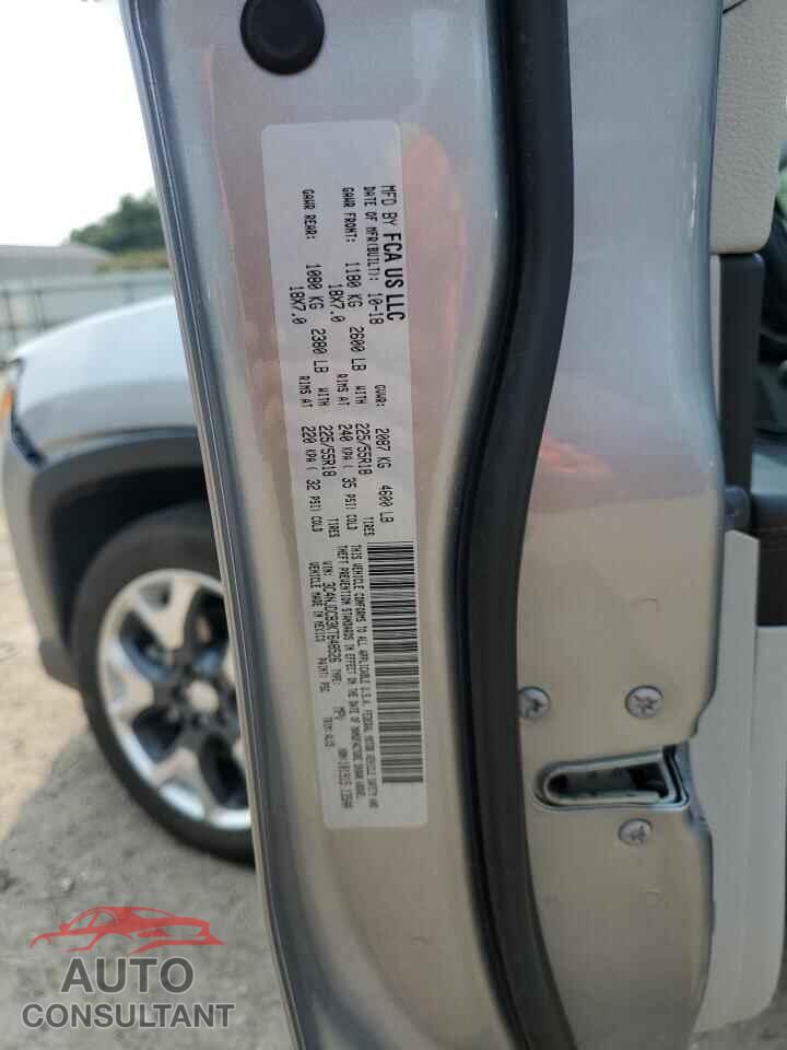JEEP COMPASS 2019 - 3C4NJDCB3KT648526