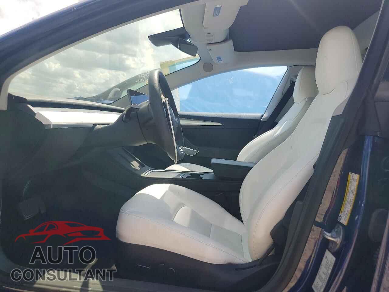 TESLA MODEL 3 2023 - 5YJ3E1EA8PF670056