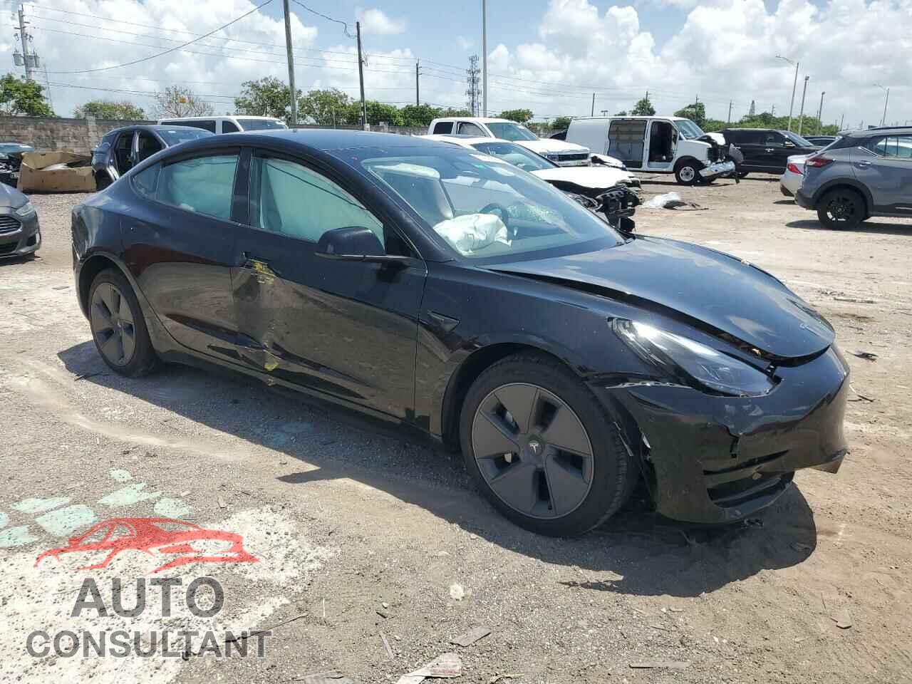 TESLA MODEL 3 2023 - 5YJ3E1EA5PF598121