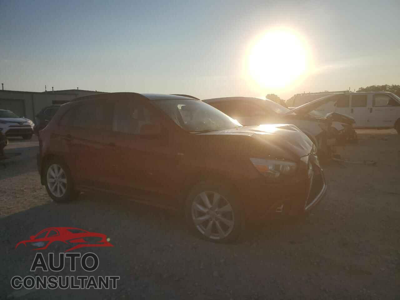 MITSUBISHI OUTLANDER 2012 - JA4AR4AU1CZ005382