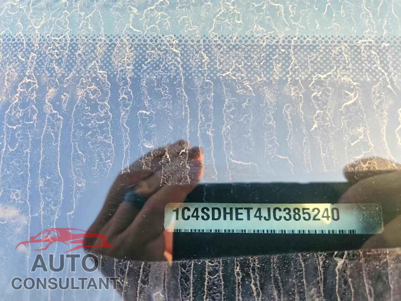 DODGE DURANGO 2018 - 1C4SDHET4JC385240