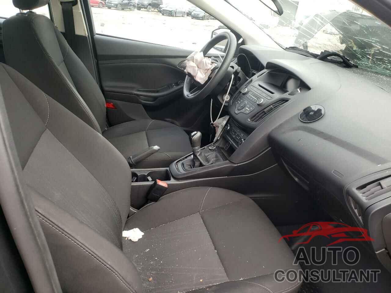 FORD FOCUS 2017 - 1FADP3E2XHL201624