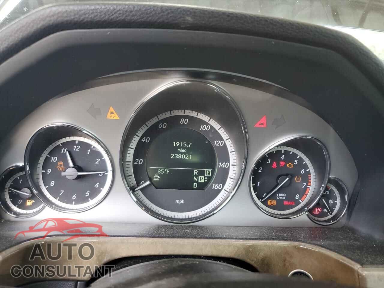 MERCEDES-BENZ E-CLASS 2011 - WDDHF8HB3BA428010