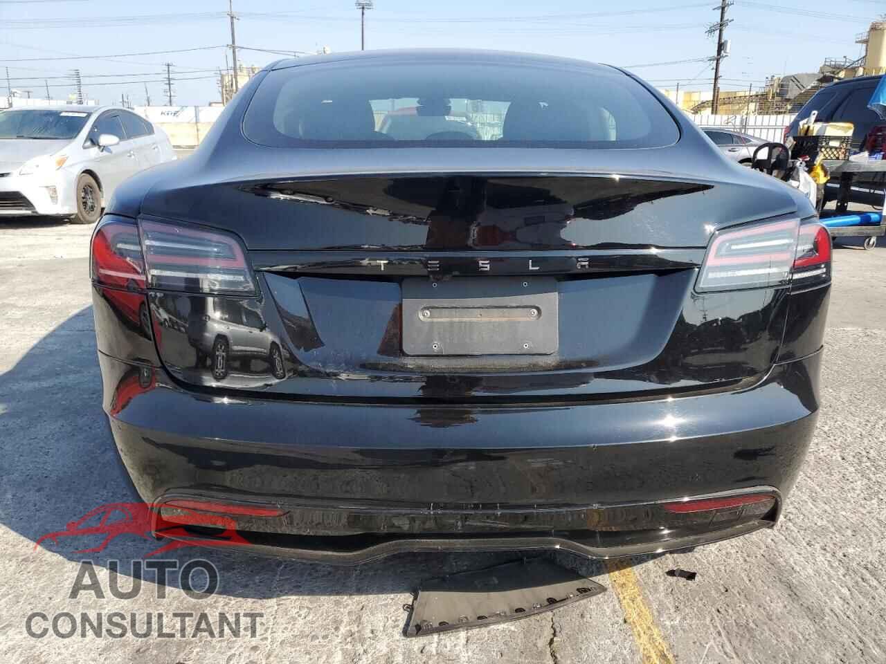 TESLA MODEL S 2024 - 5YJSA1E56RF537096