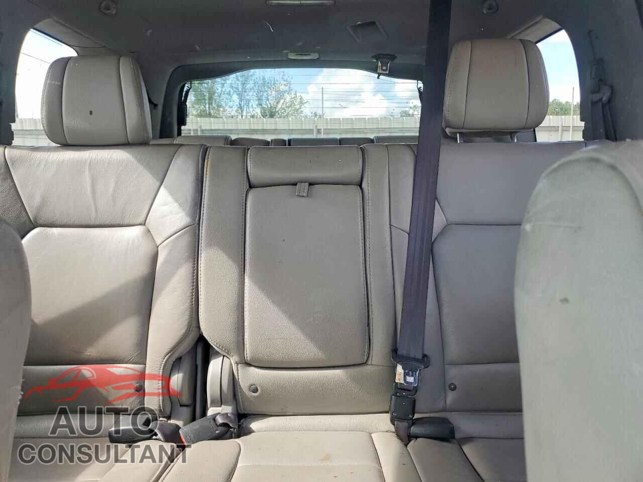 HONDA PILOT 2012 - 5FNYF3H52CB021148