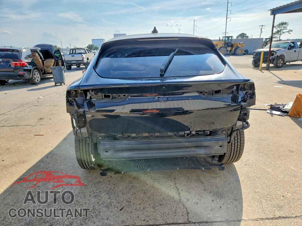 FORD MUSTANG 2023 - 3FMTK1R47PMB00991