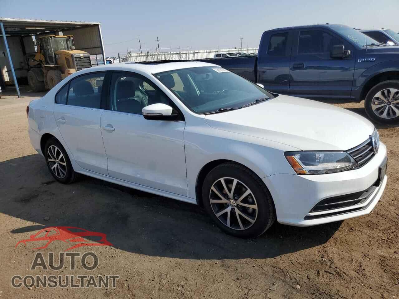 VOLKSWAGEN JETTA 2017 - 3VWDB7AJ5HM404526