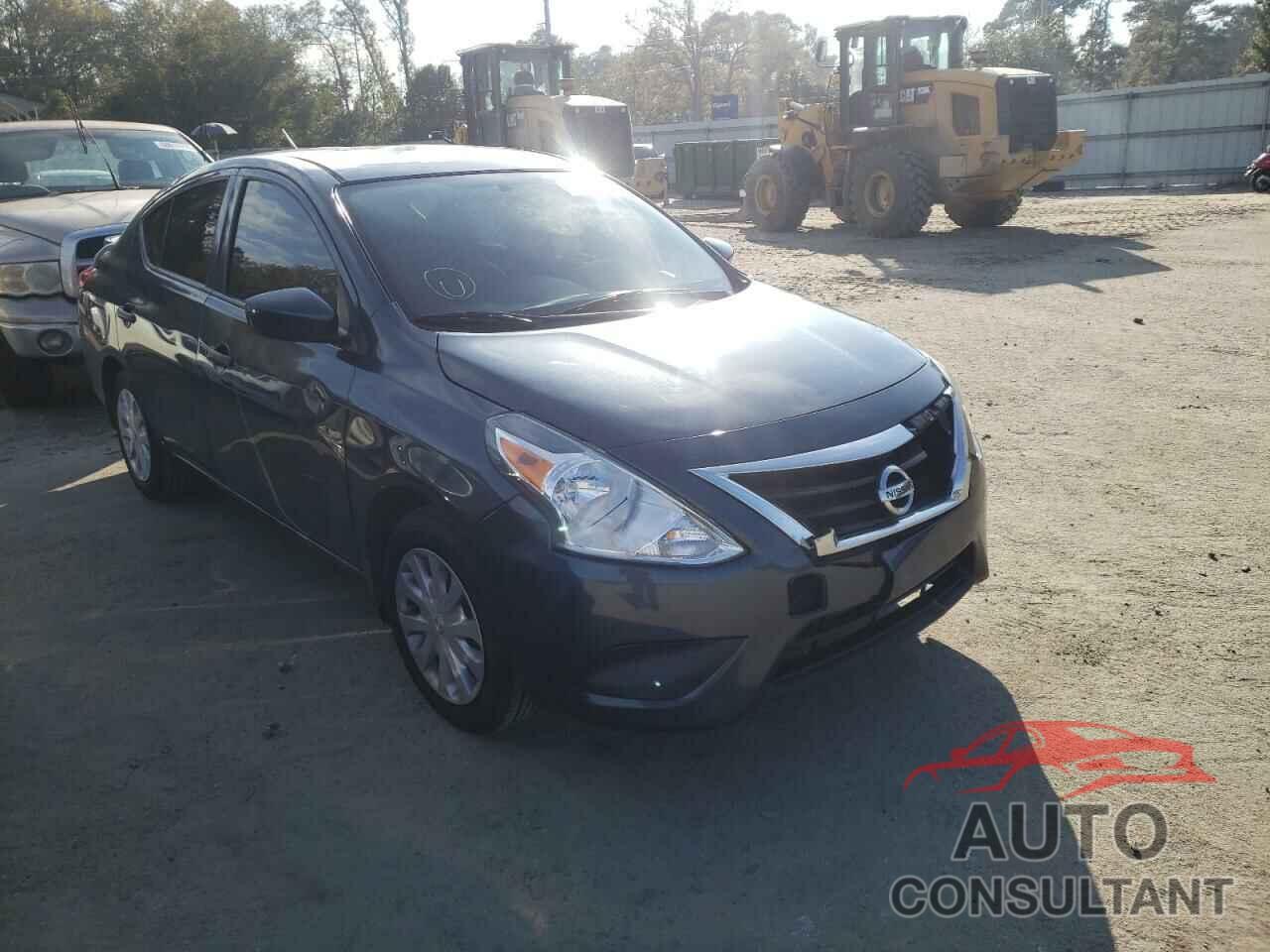 NISSAN VERSA 2017 - 3N1CN7AP5HL895800