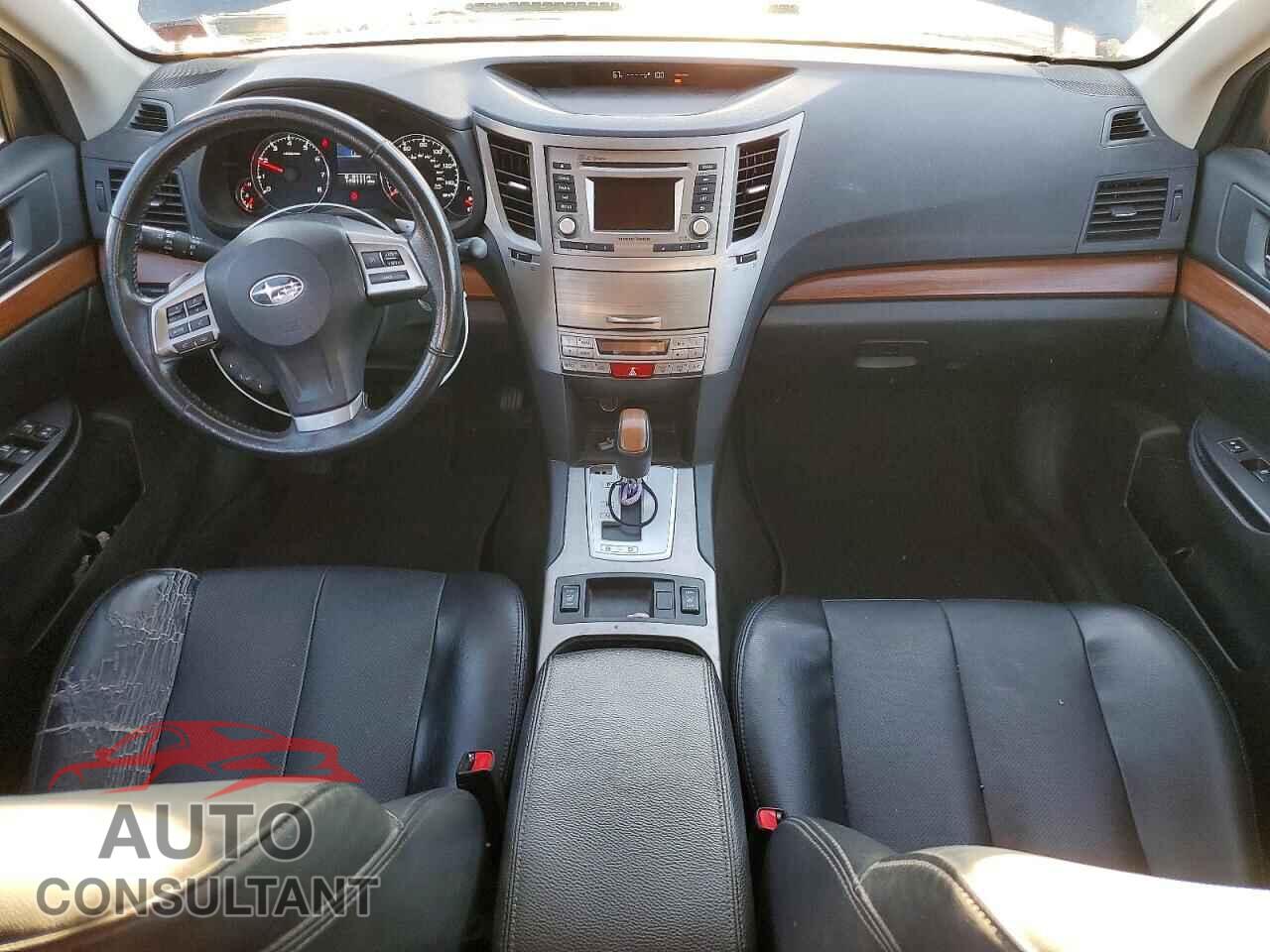 SUBARU OUTBACK 2014 - 4S4BRBKC4E3223094