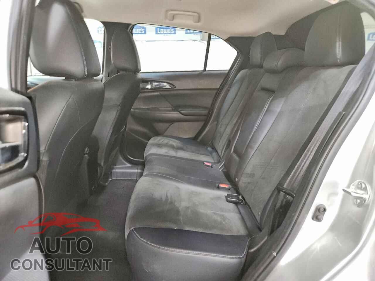 MITSUBISHI ECLIPSE 2025 - JA4ATWAA7SZ009714