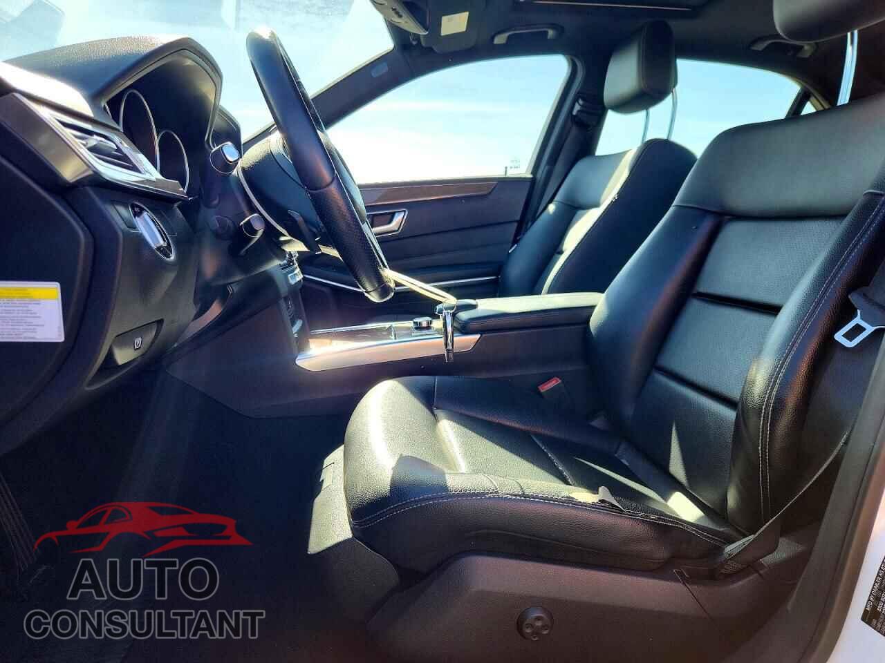 MERCEDES-BENZ E-CLASS 2014 - WDDHF5KBXEA785048