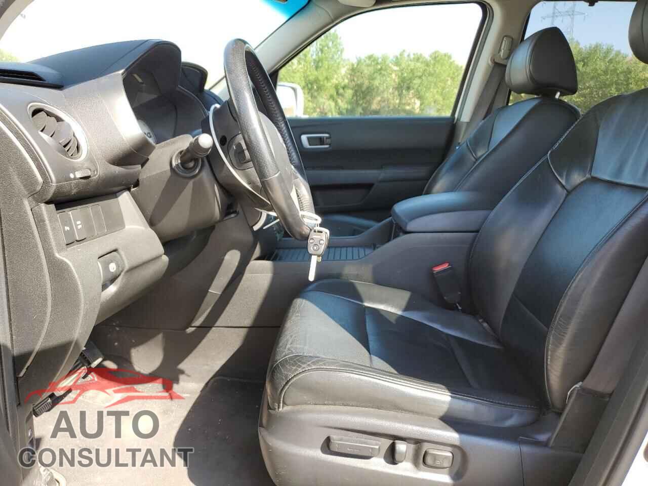 HONDA PILOT 2011 - 5FNYF4H95BB506262