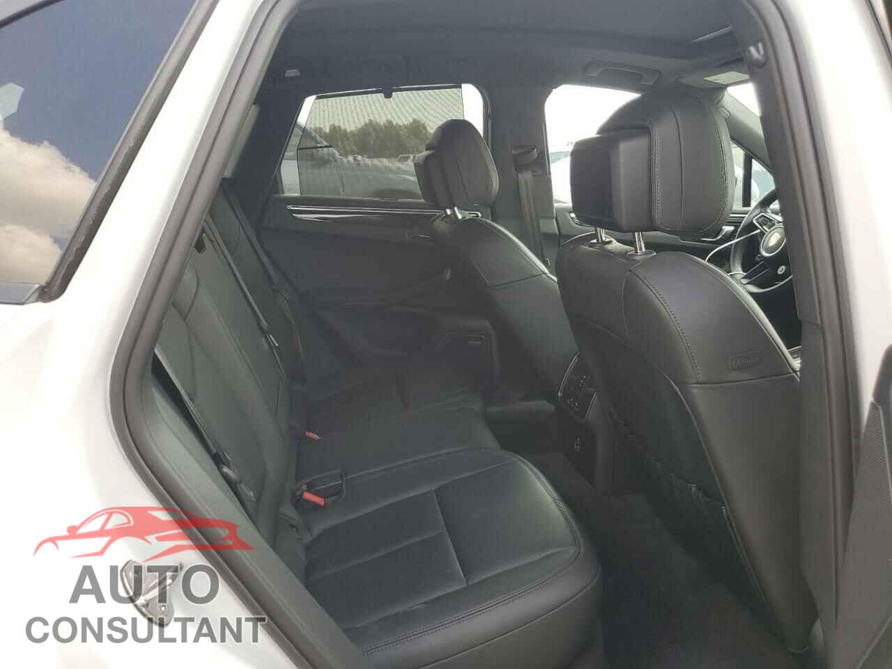 PORSCHE MACAN BASE 2023 - WP1AA2A5XPLB04347