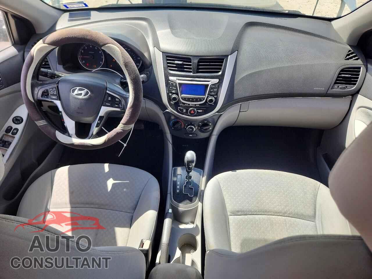 HYUNDAI ACCENT 2012 - KMHCU5AEXCU032875
