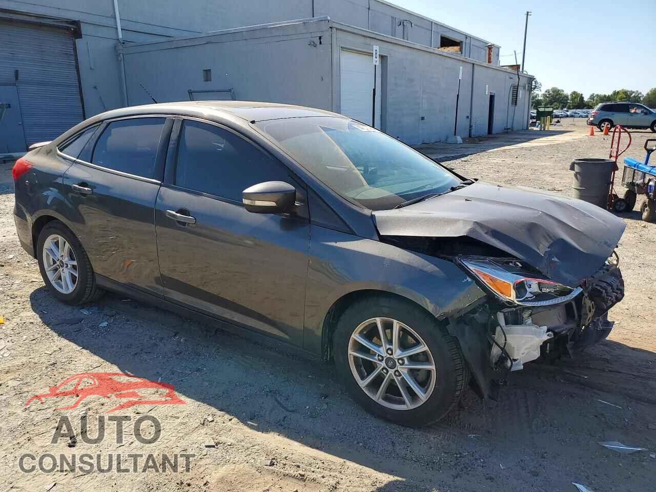 FORD FOCUS 2015 - 1FADP3F26FL329208