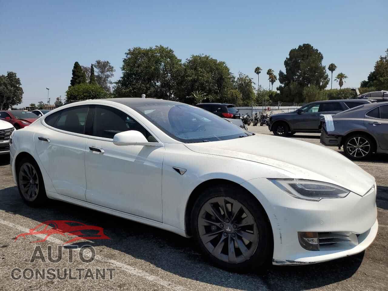 TESLA MODEL S 2018 - 5YJSA1E25JF247135