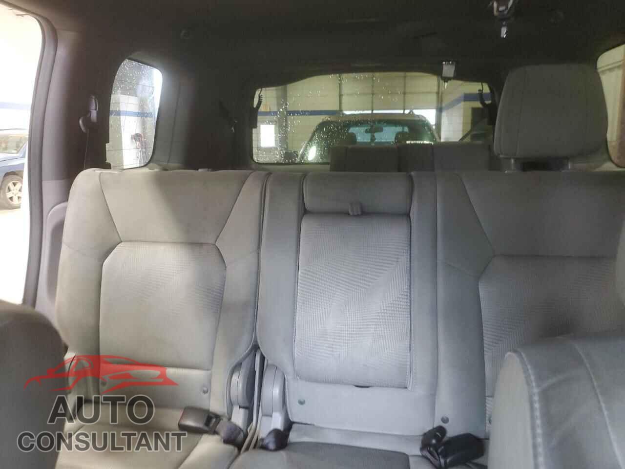 HONDA PILOT 2012 - 5FNYF3H21CB026380